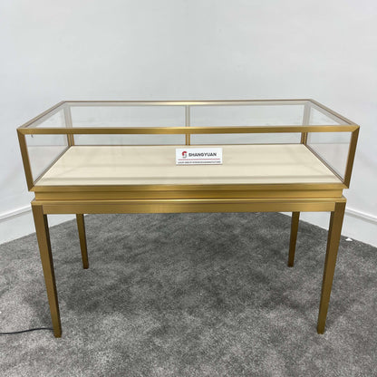 Seamless Gold Jewelry Display Table