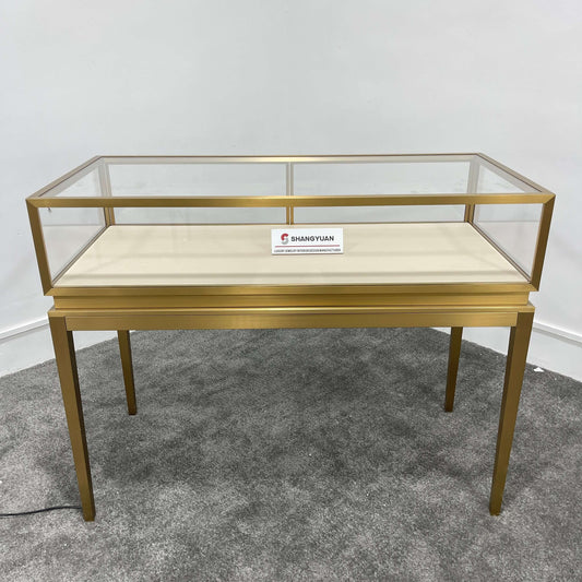 Seamless Gold Jewelry Display Table