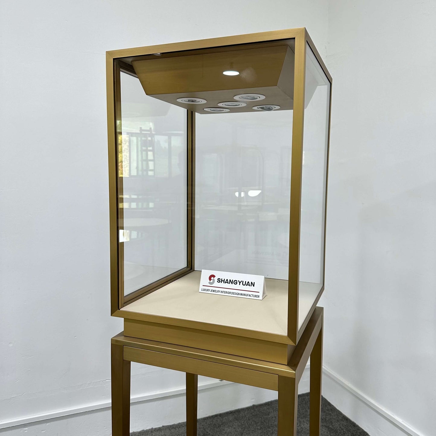 Classic Gold Jewelry Display Tower